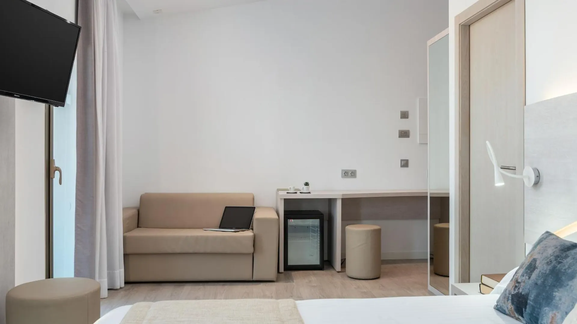 Llaut Boutique Hotel (Adults Only) Can Picafort