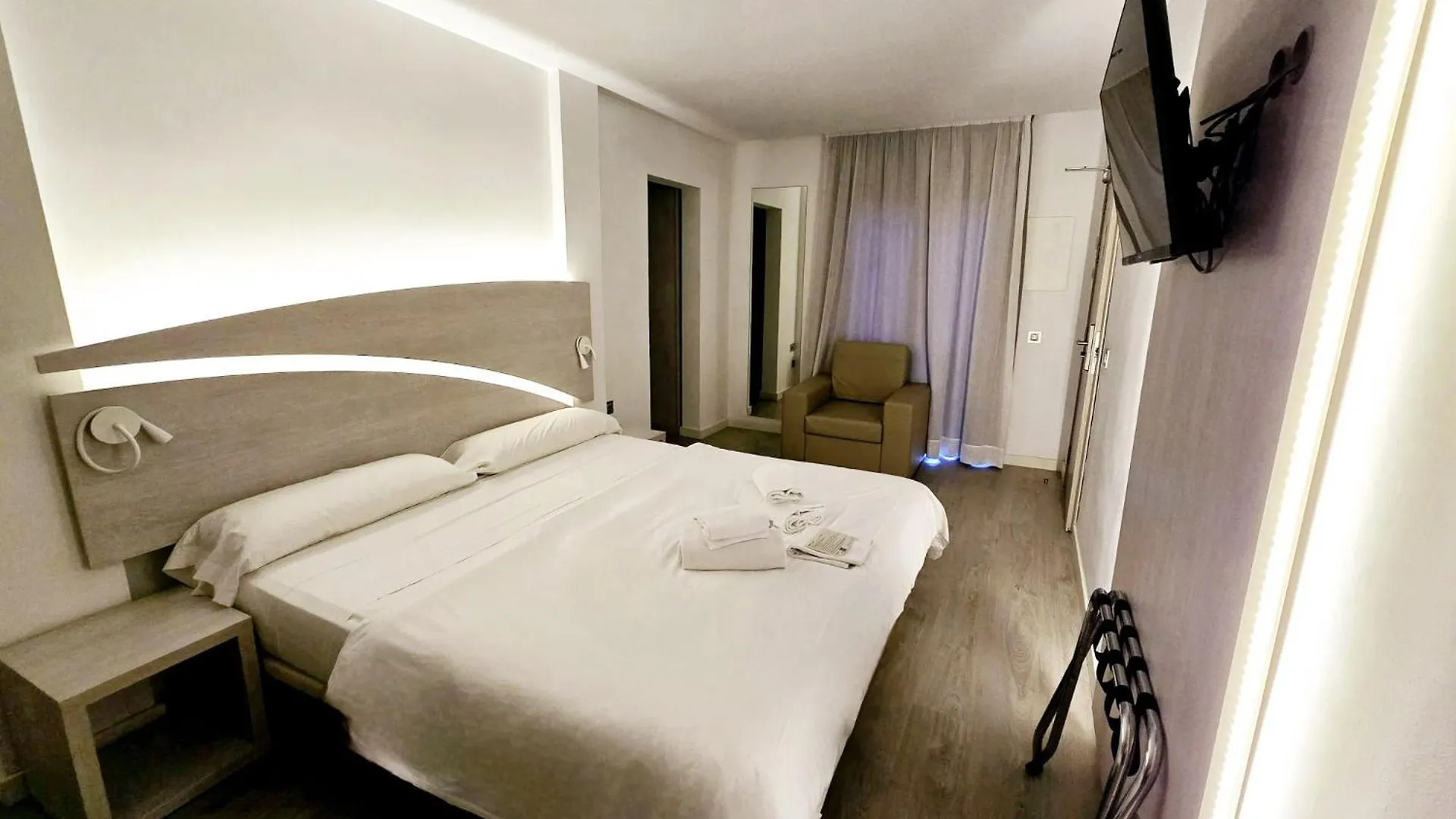 ****  Llaut Boutique Hotel (Adults Only) Can Picafort  Spain