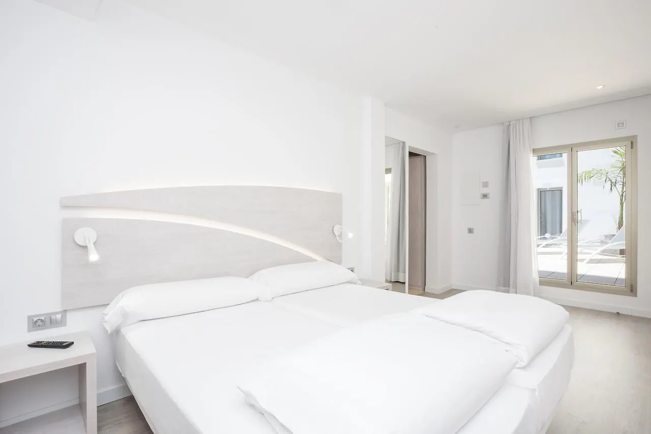 Llaut Boutique Hotel (Adults Only) Can Picafort