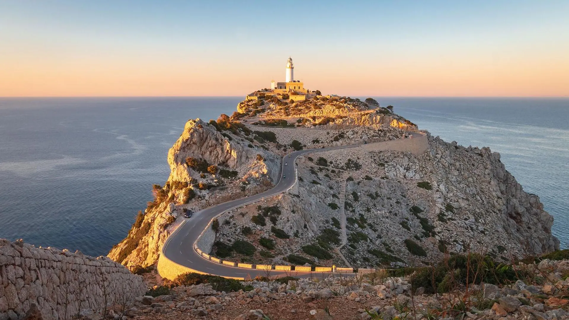 Llaut Boutique Hotel (Adults Only) Can Picafort  4*, Can Picafort (Mallorca) Spain